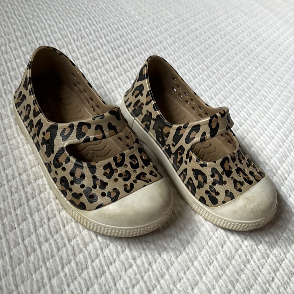 Old Navy Water Shoes